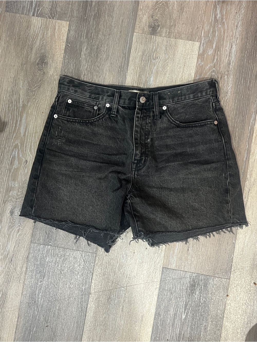 Madewell Relaxed Mid-Length Denim Shorts